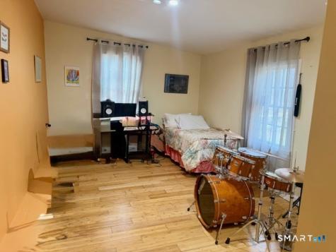 24 North Calvin Road Weston CT 06883