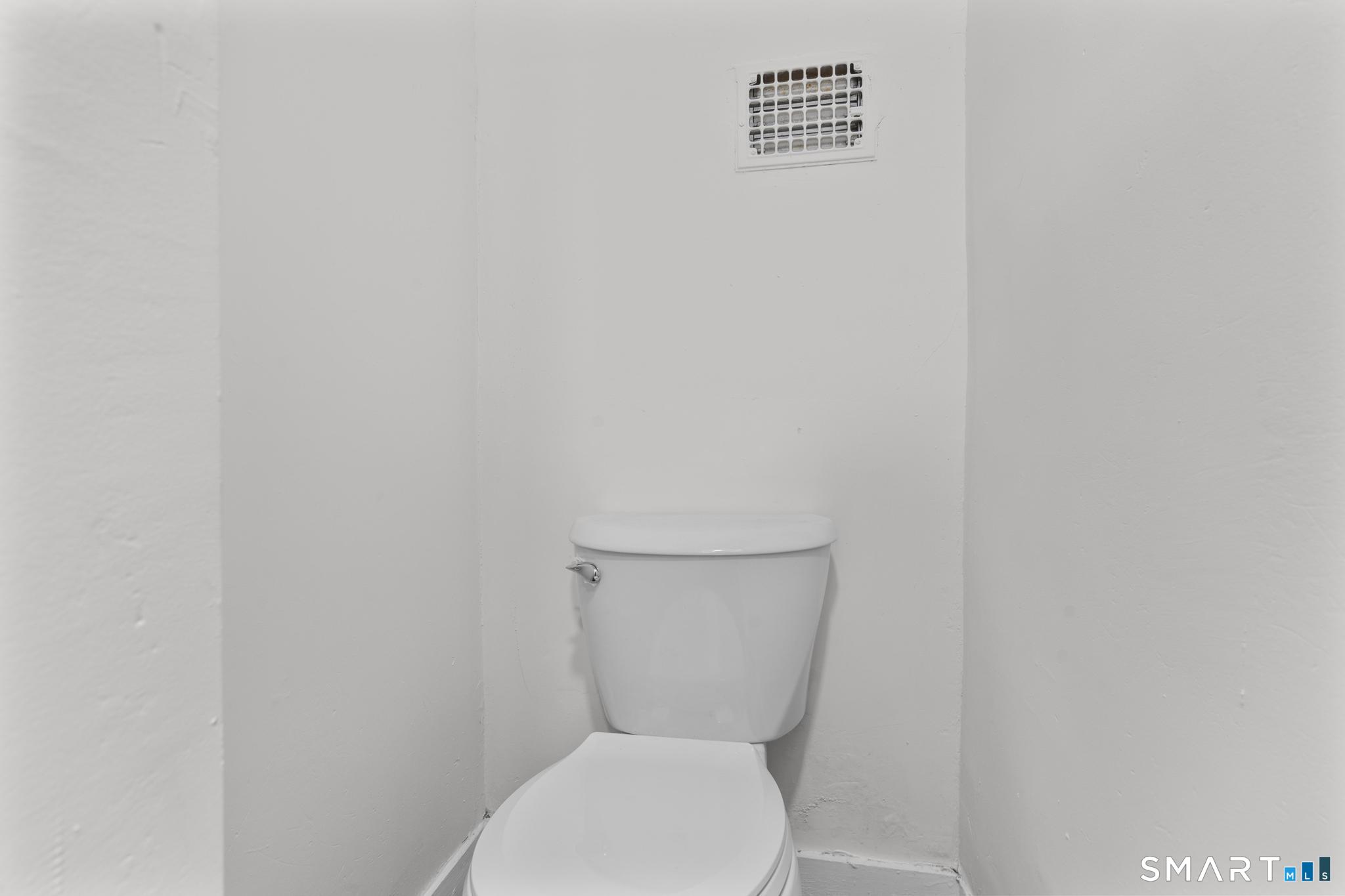 37 Johnson Street Waterbury CT 06710