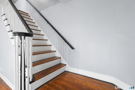 15 Summit Street Manchester CT 06040