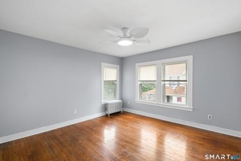 15 Summit Street Manchester CT 06040