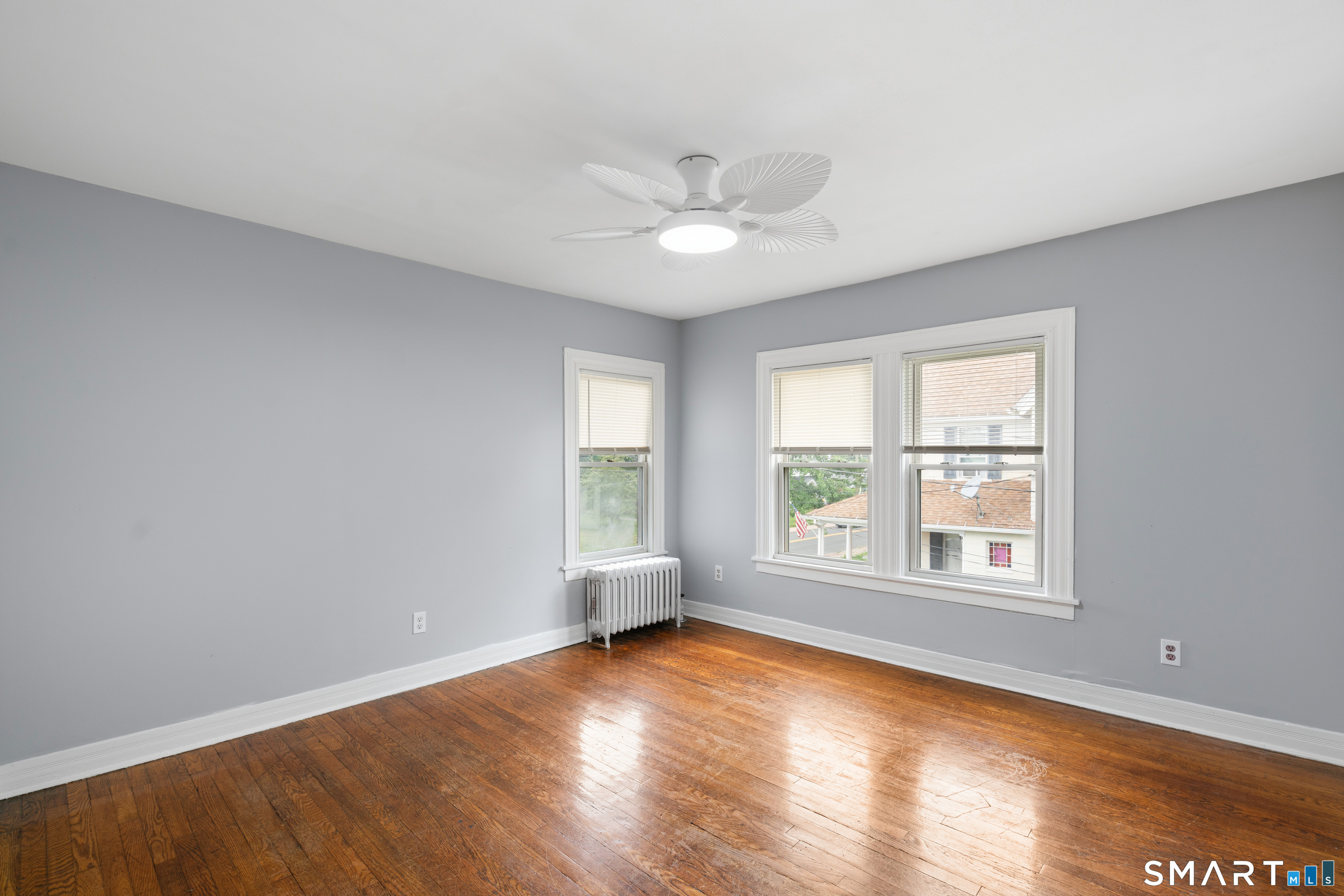 15 Summit Street Manchester CT 06040