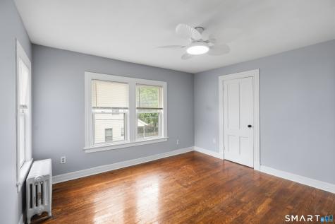 15 Summit Street Manchester CT 06040