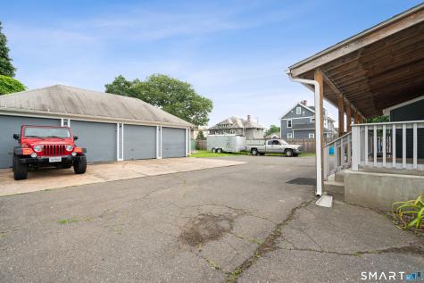 15 Summit Street Manchester CT 06040