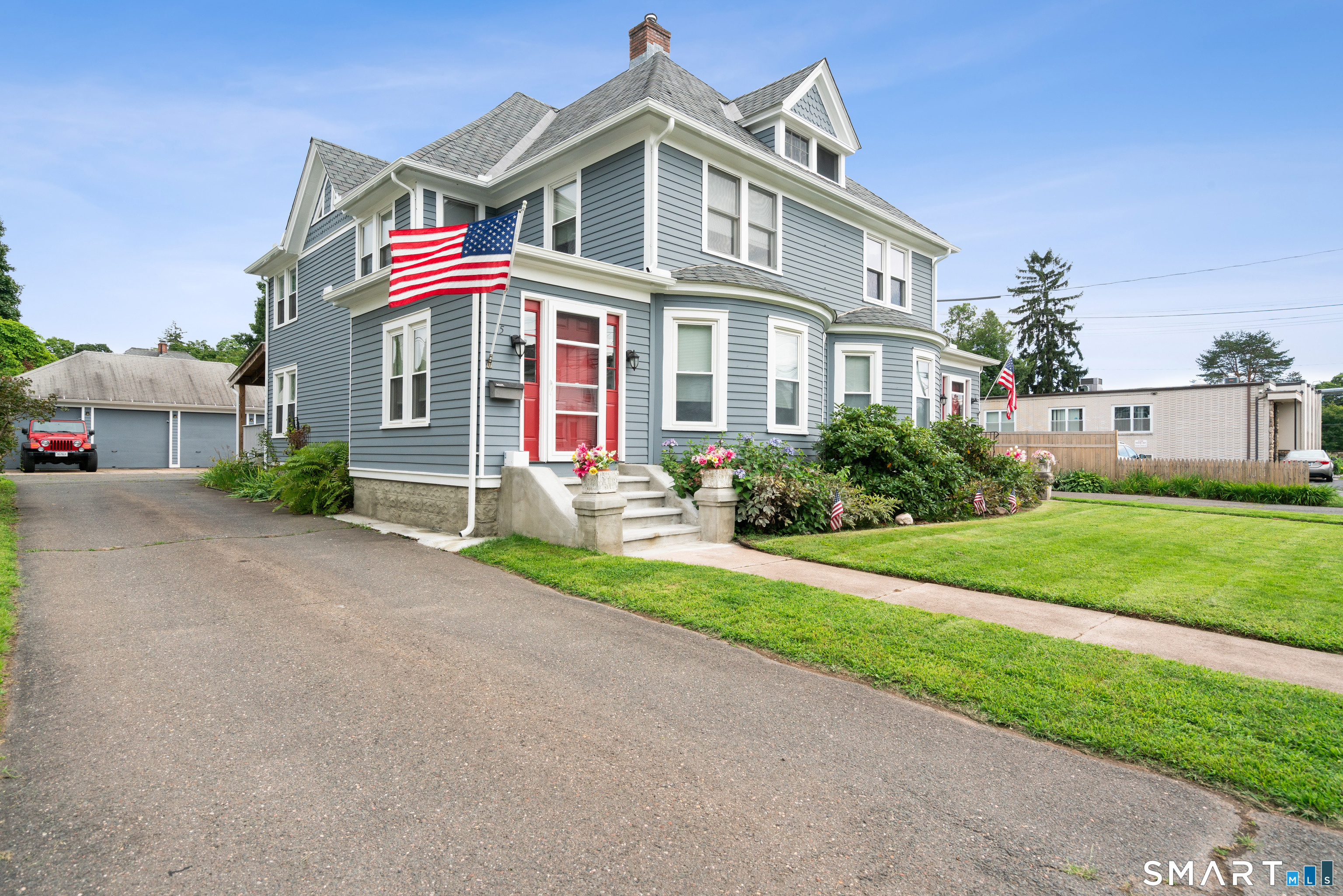 15 Summit Street Manchester CT 06040