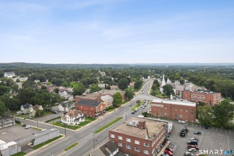 15 Summit Street Manchester CT 06040