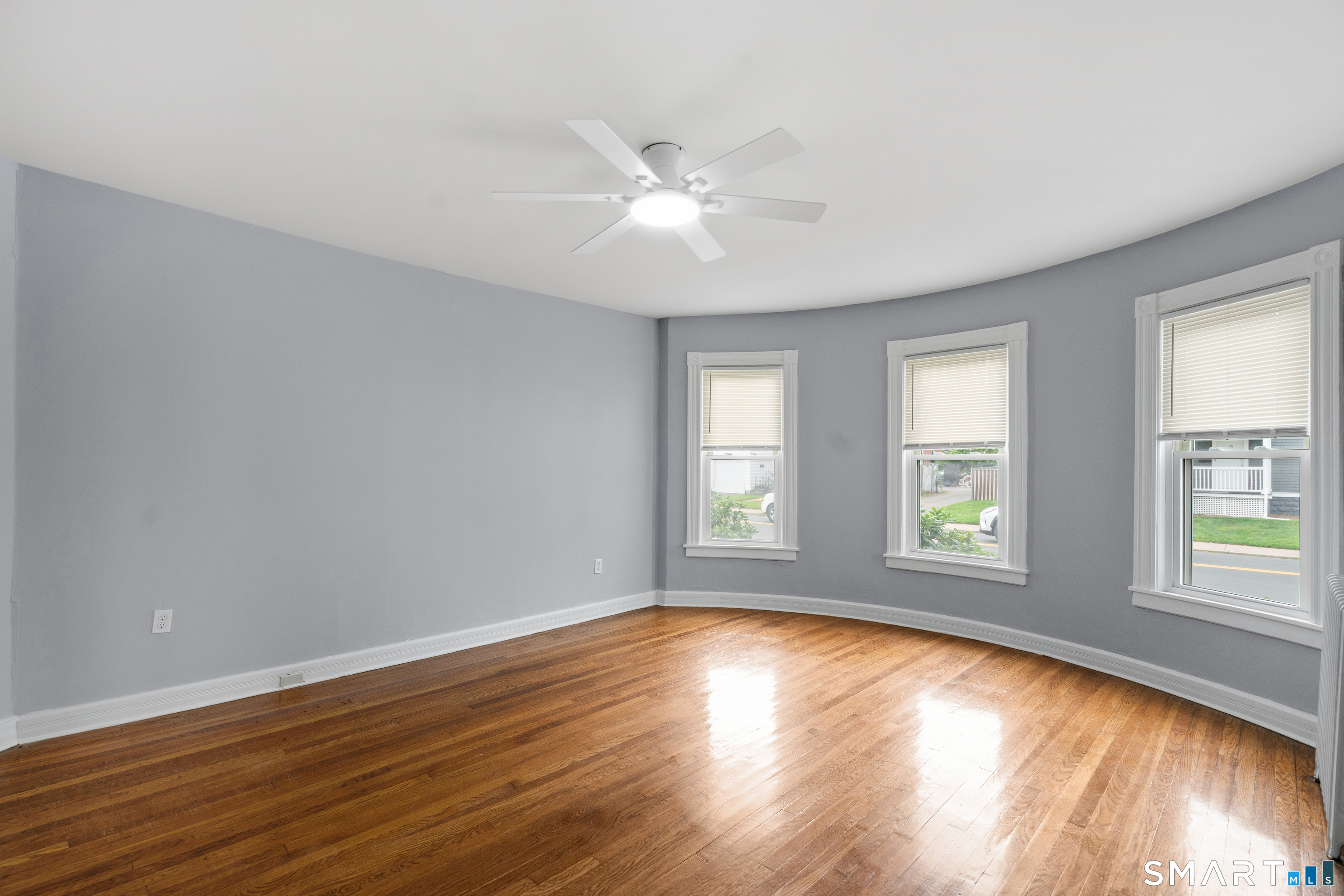 15 Summit Street Manchester CT 06040