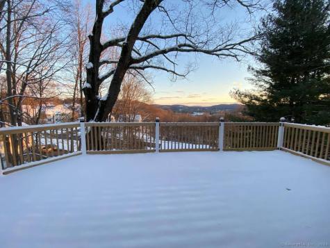 10 Fleetwood Drive Danbury CT 06810