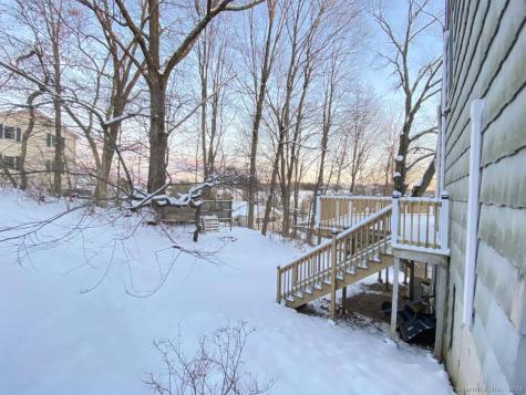 10 Fleetwood Drive Danbury CT 06810