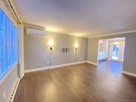 10 Fleetwood Drive Danbury CT 06810