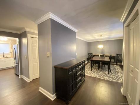 10 Fleetwood Drive Danbury CT 06810