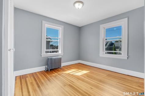 54 Fleet Street Bridgeport CT 06606