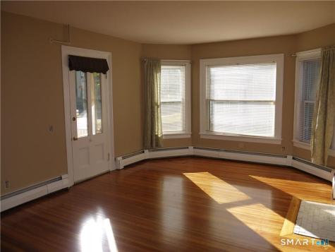 32 West Street New Milford CT 06776