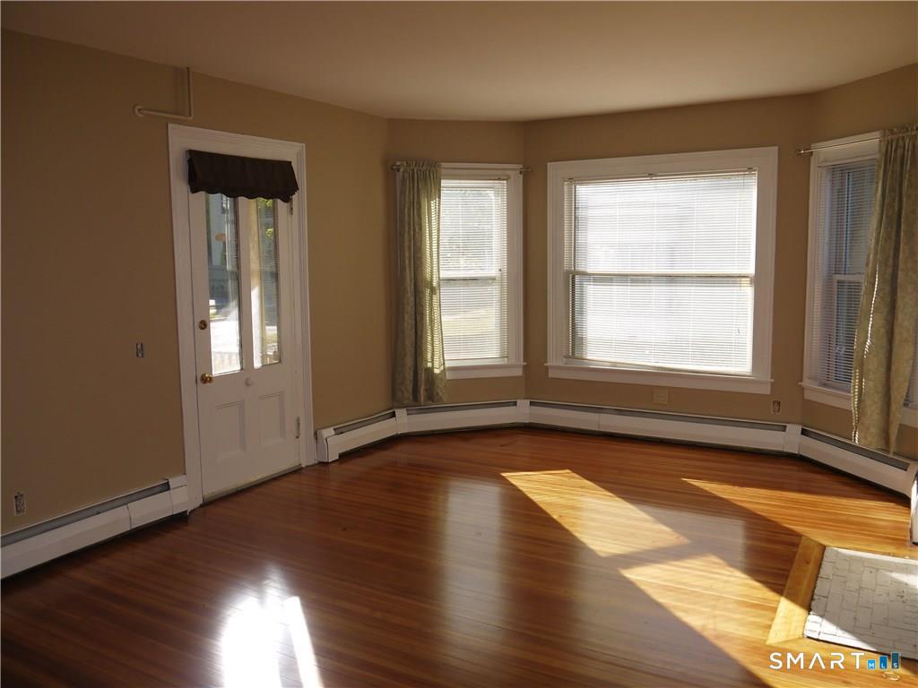 32 West Street New Milford CT 06776