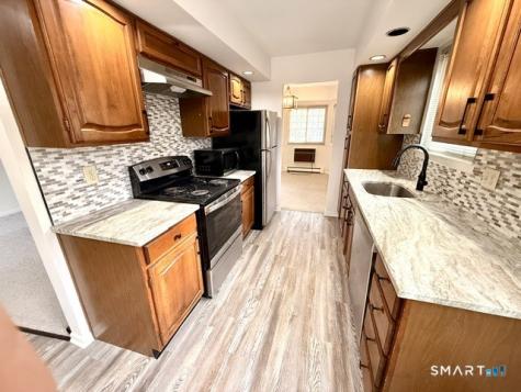 9 Tara Drive Brookfield CT 06804
