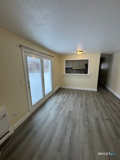 15 Kent Court Ashford CT 06278