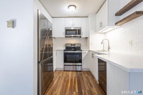 60 Overlook Avenue Fairfield CT 06824