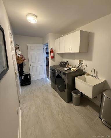 368 Hoyt Street Darien CT 06820