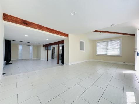 31 Brainerd Road Branford CT 06405