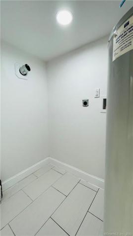 31 Brainerd Road Branford CT 06405
