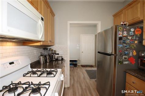 39 Ives Street Hamden CT 06518