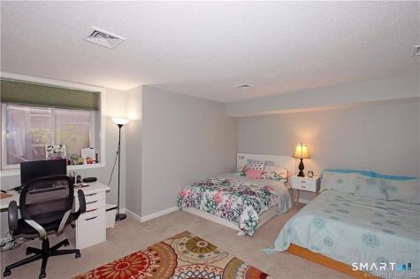 39 Ives Street Hamden CT 06518