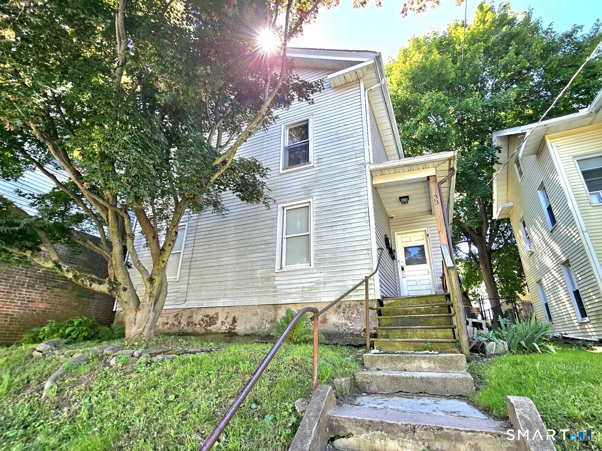 33 Olive Street Meriden CT 06450