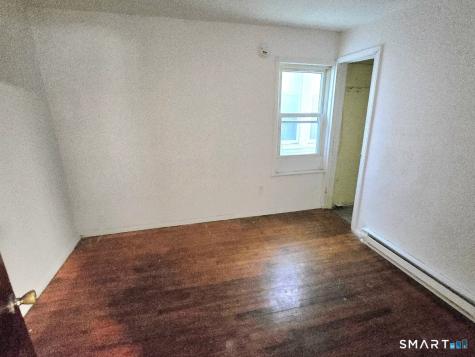 33 Olive Street Meriden CT 06450