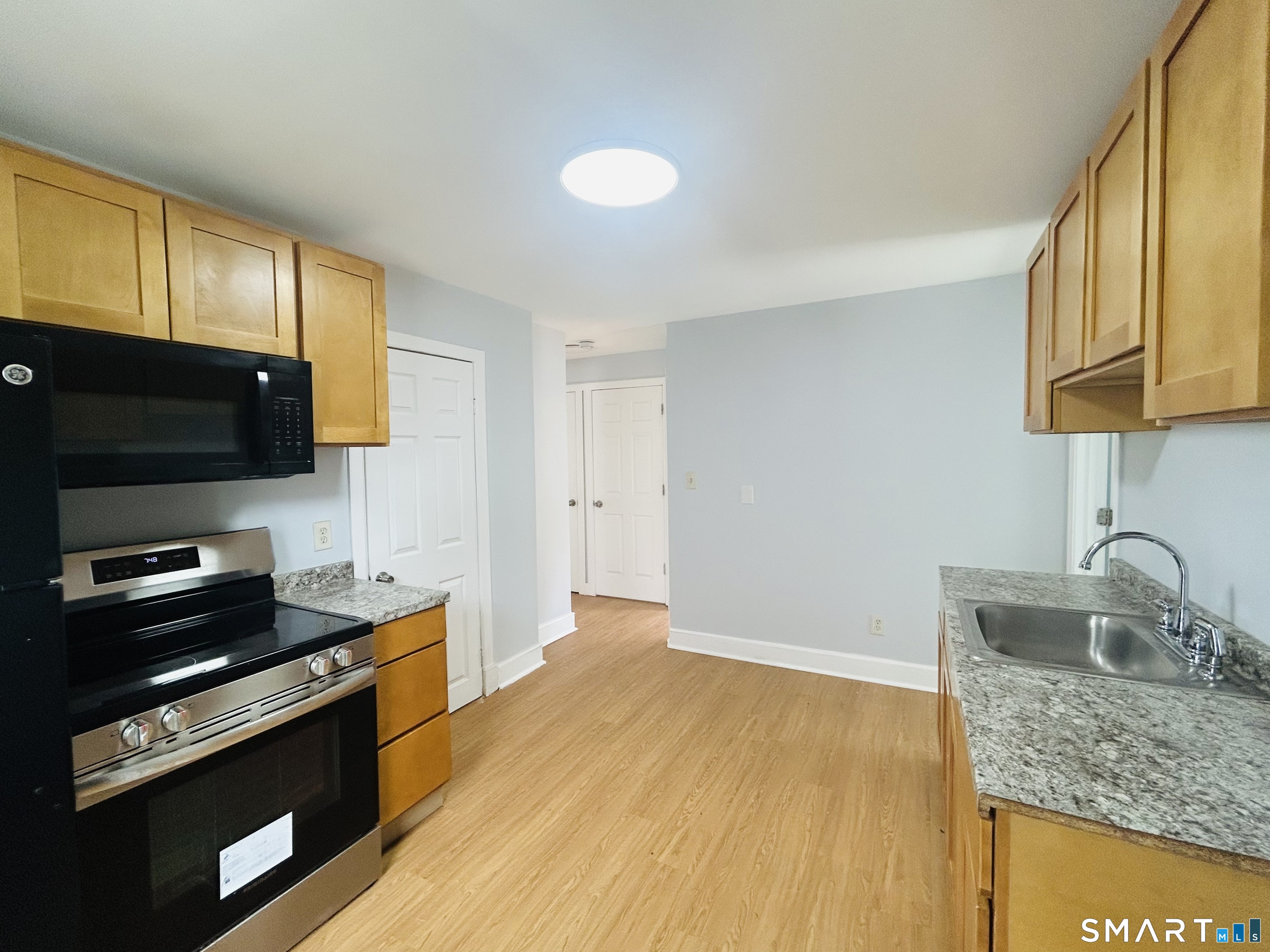207 East Main Street Middletown CT 06457