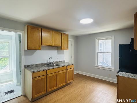 207 East Main Street Middletown CT 06457