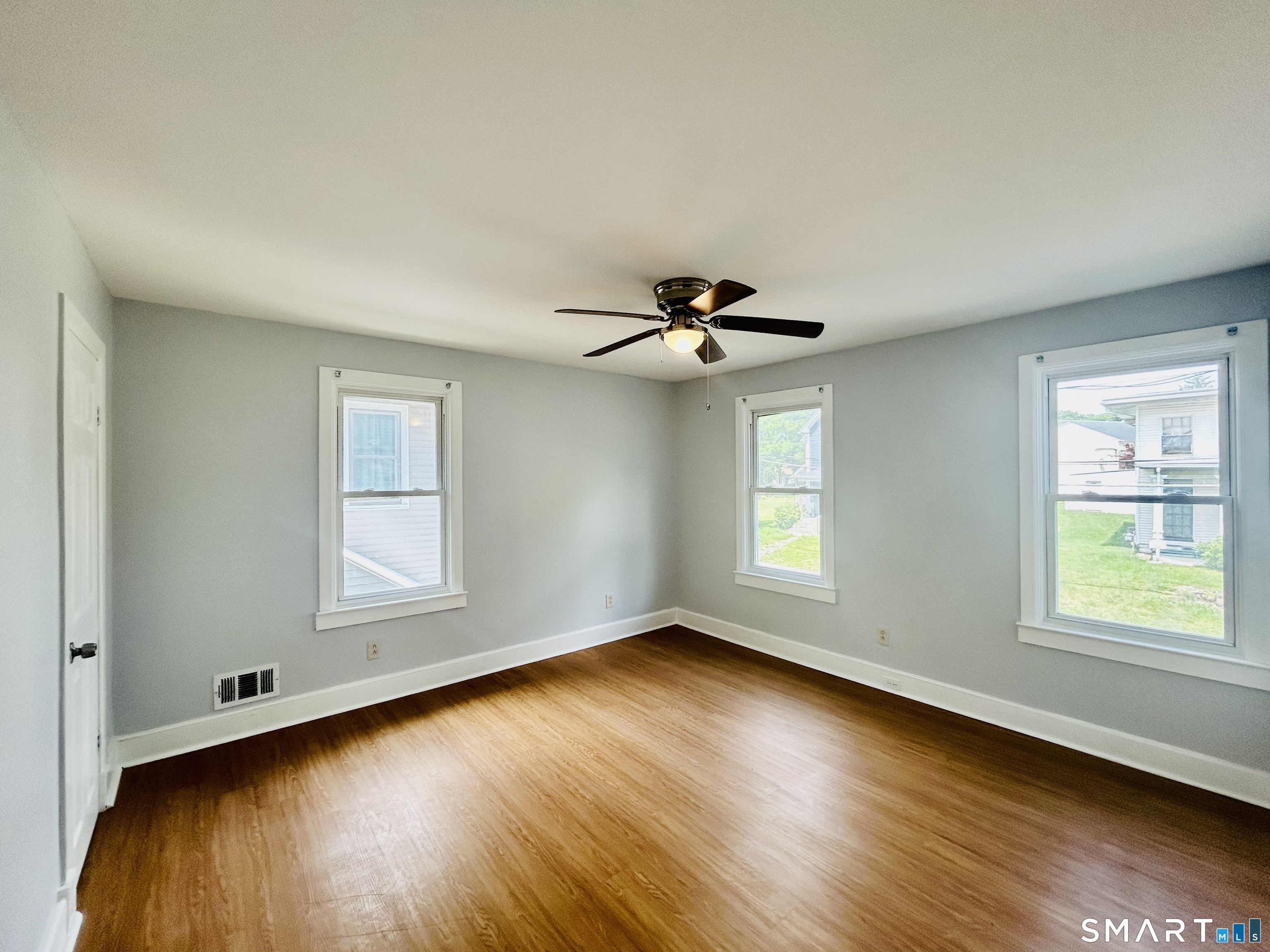 207 East Main Street Middletown CT 06457