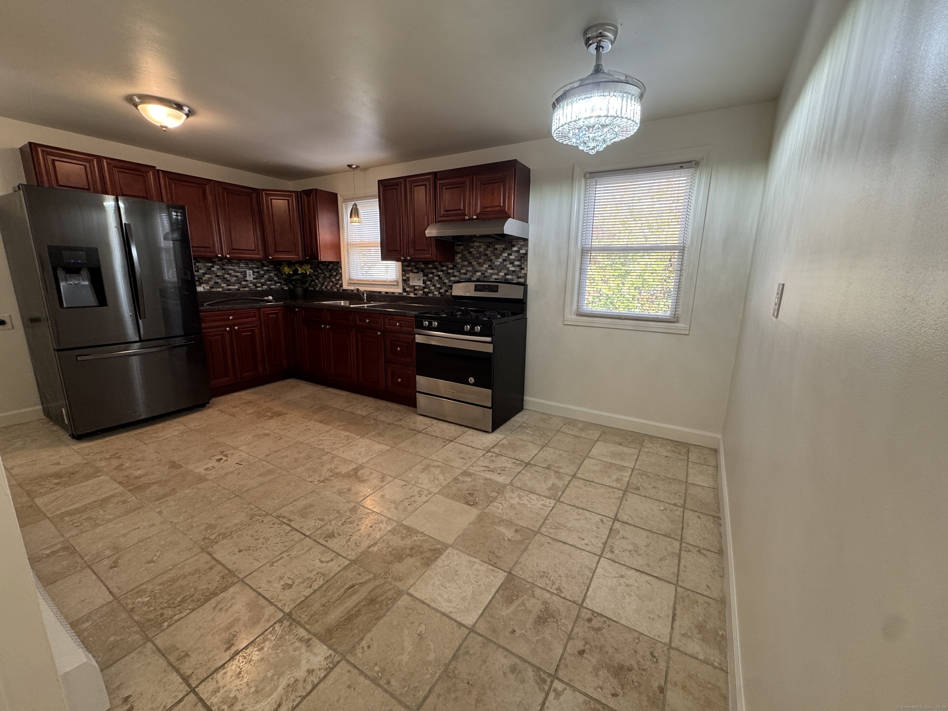 37 Elizabeth Ann Drive New Haven CT 06512