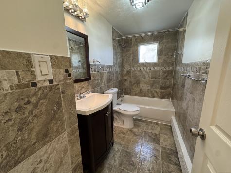 37 Elizabeth Ann Drive New Haven CT 06512
