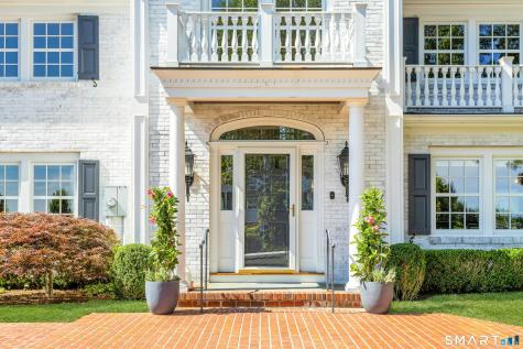 40 Willowmere Circle Greenwich CT 06878