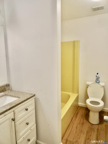 208 Timber Lane Canton CT 06019