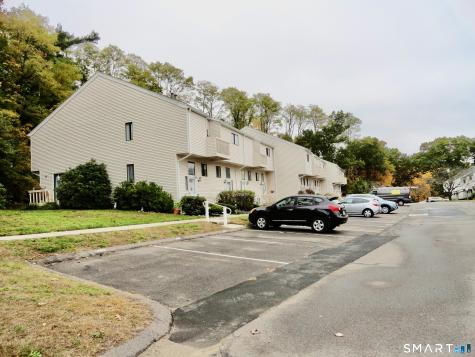 208 Timber Lane Canton CT 06019