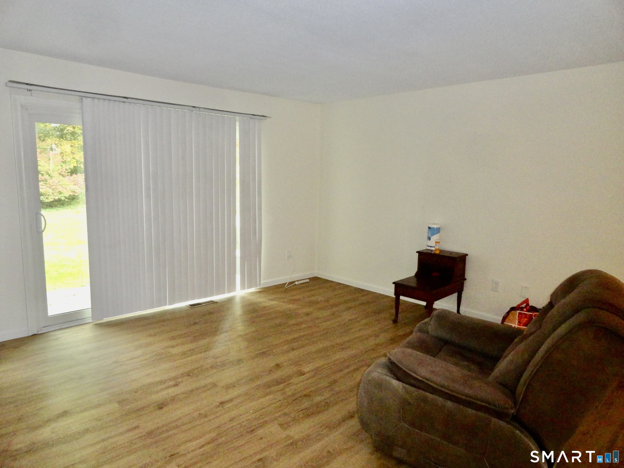 208 Timber Lane Canton CT 06019