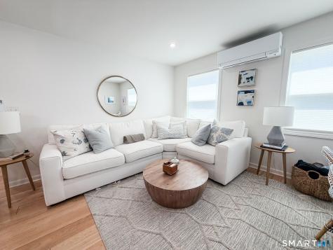 9 Hanover Street Milford CT 06460