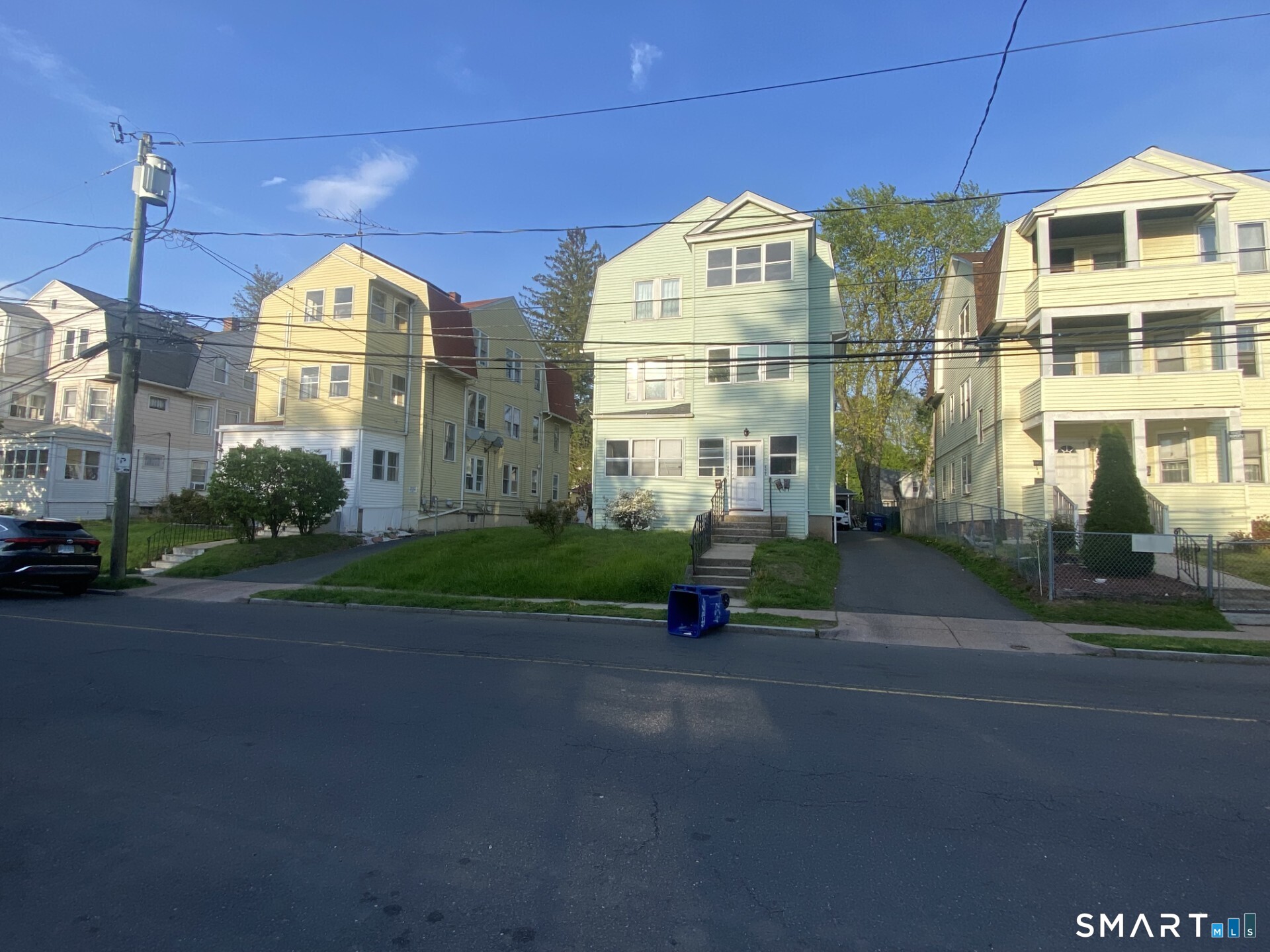 452 Hillside Avenue Hartford CT 06106
