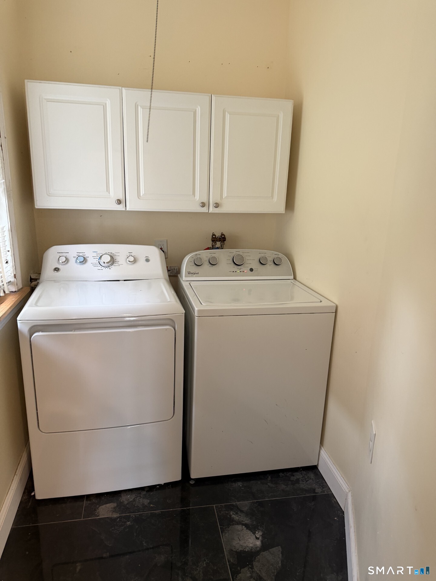 452 Hillside Avenue Hartford CT 06106