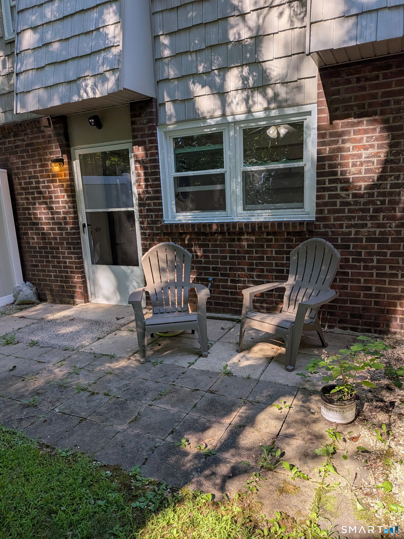 61 Dover Court Branford CT 06405