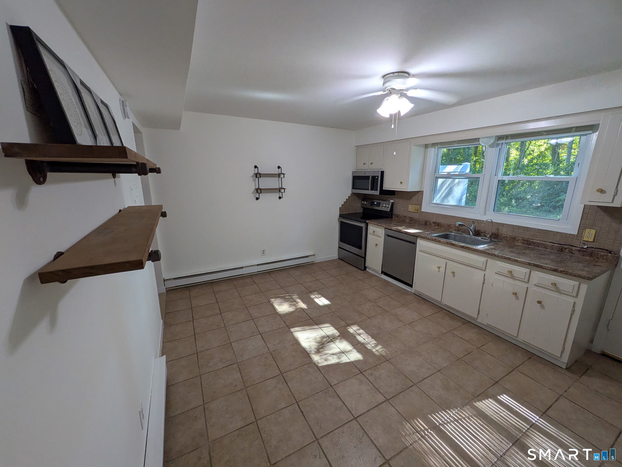61 Dover Court Branford CT 06405
