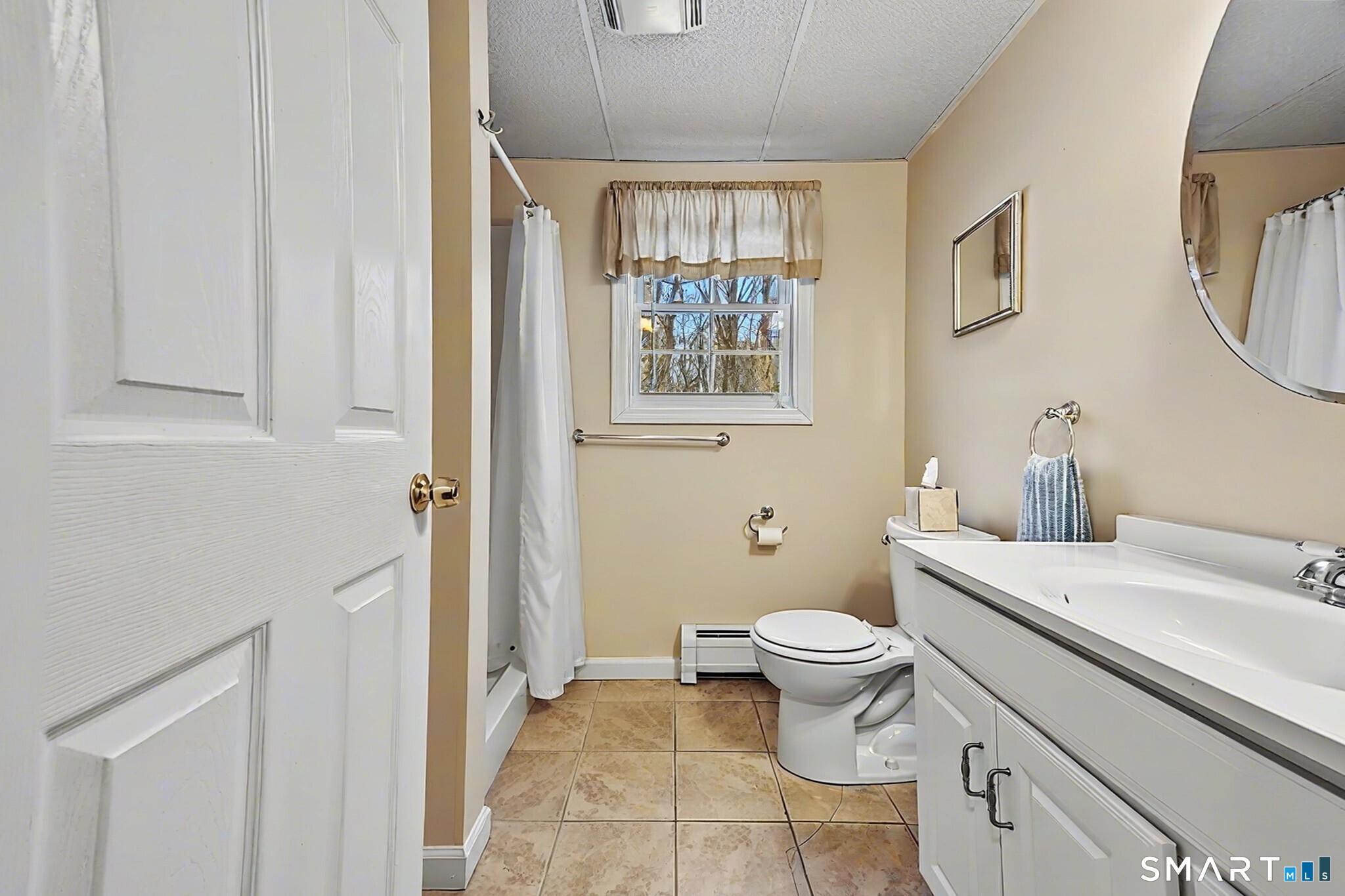15 Indian Hill Lane Newtown CT 06482