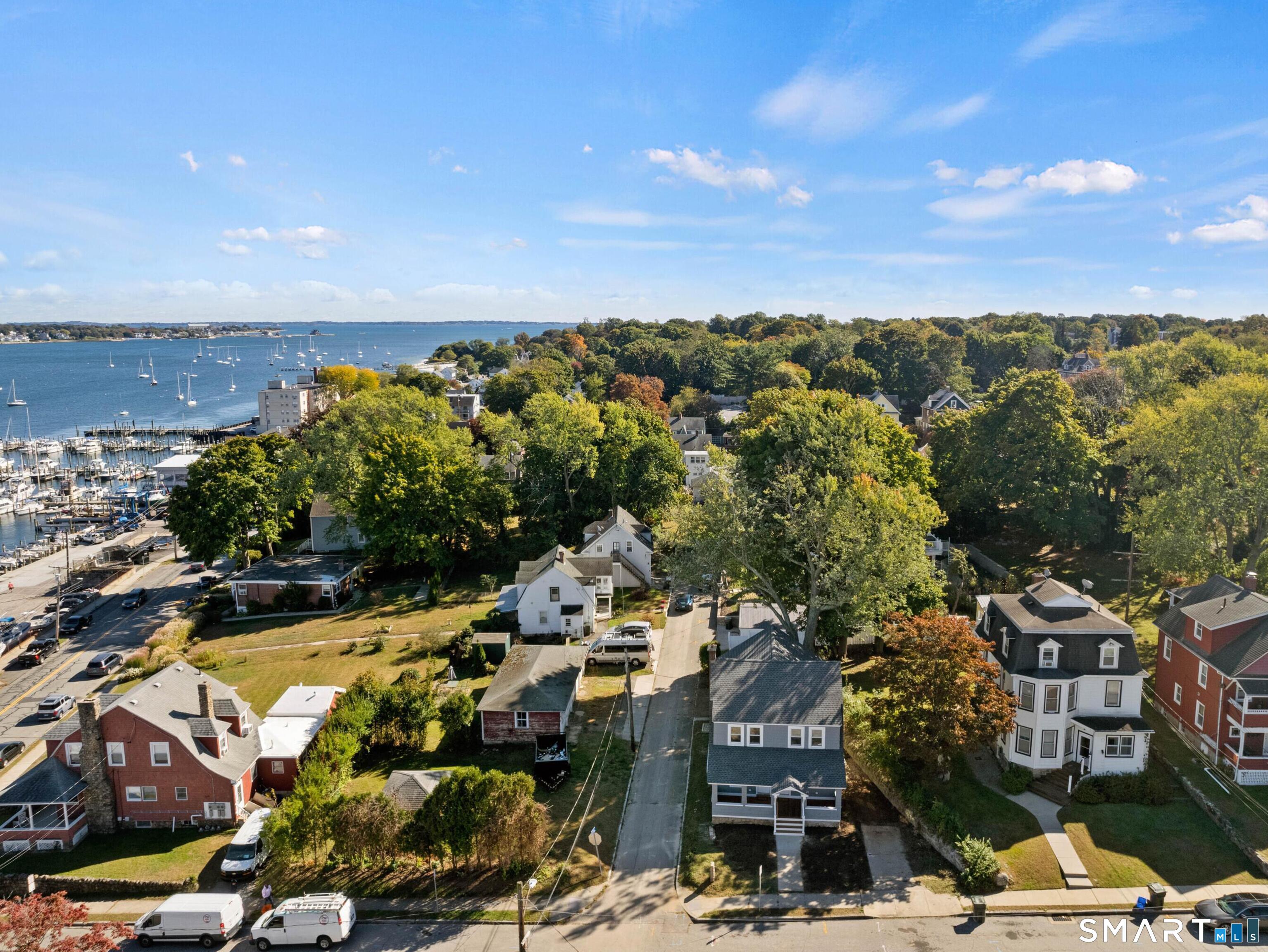 16 School Street New London CT 06320