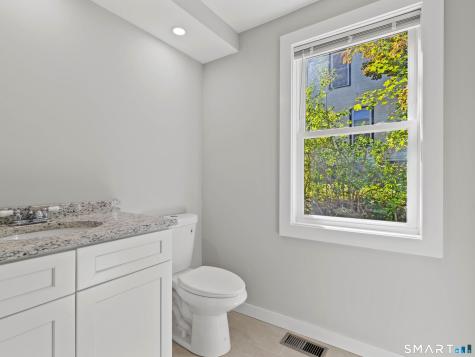 16 School Street New London CT 06320