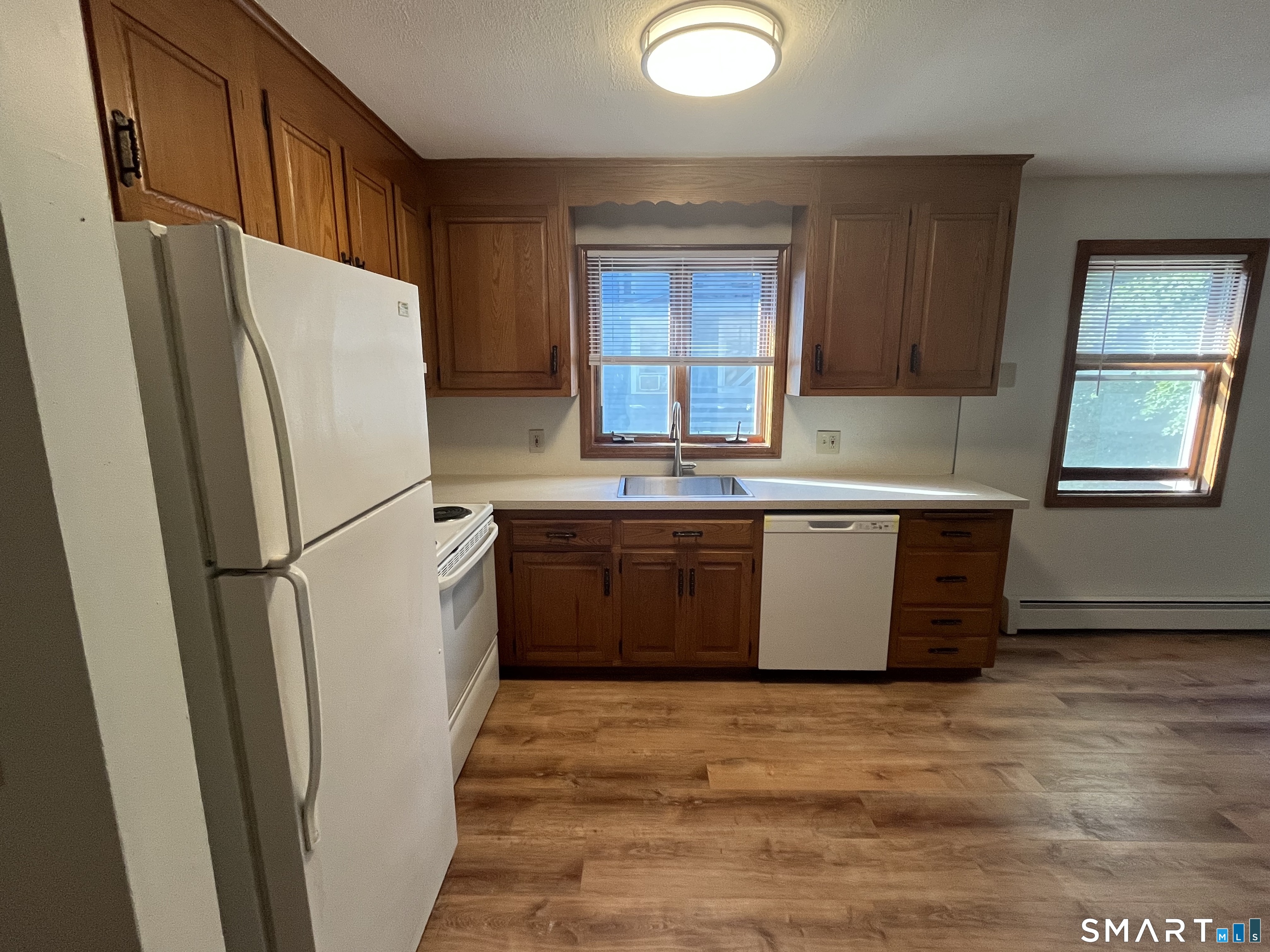 31 Divinity Street Bristol CT 06010