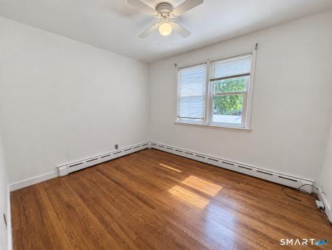 112 Ochsner Place Bridgeport CT 06606