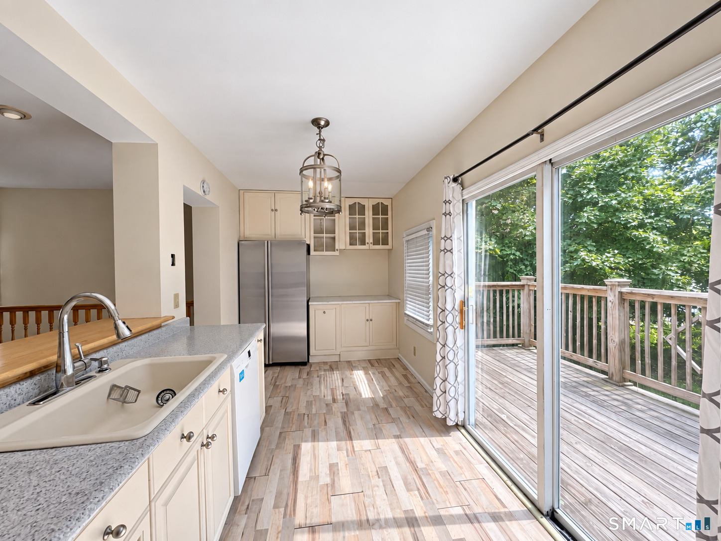112 Ochsner Place Bridgeport CT 06606