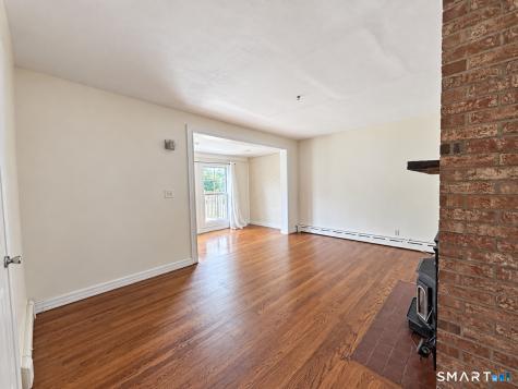 112 Ochsner Place Bridgeport CT 06606