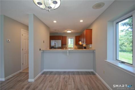 216 East Bass Lane Suffield CT 06078