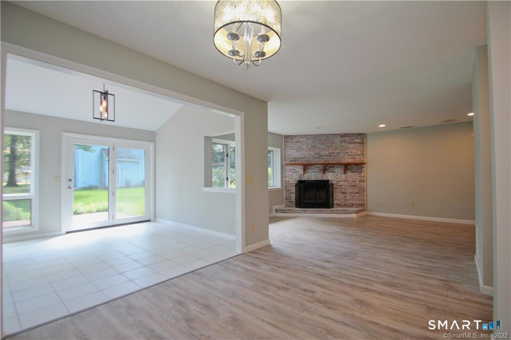 216 East Bass Lane Suffield CT 06078